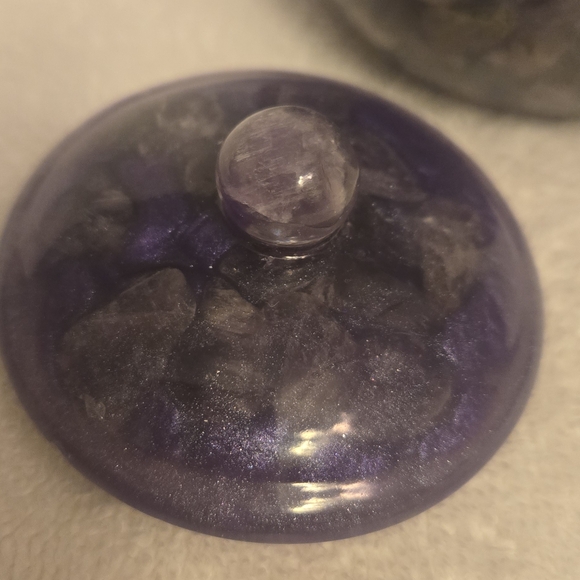 Amathyst Crystals Glass Art Jar - Picture 4 of 4